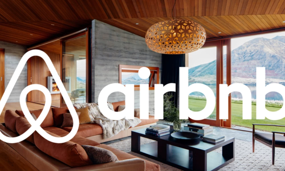 Airbnb: Ετοιμάζεται για μειώσεις του εργατικού δυναμικού